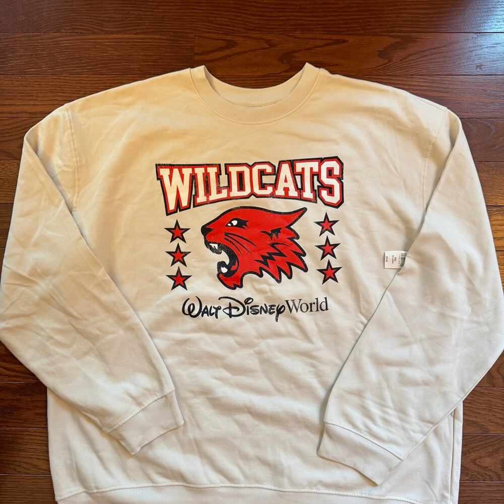 Disney Parks High School Musical sweatshirt size 2XL NWT